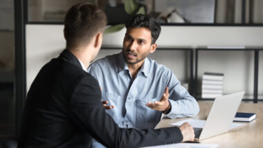 Financial-Advisor-4-380x214.jpg