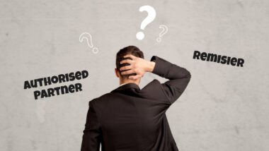Difference between a Sub-broker and a Remisier